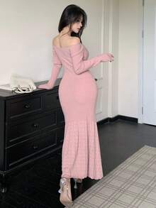 DAZY Robe fourreau à col V avec décor floral et garniture en dentelle, convient pour le Nouvel An, Noël, mariage, soirée de mode, robe de soirée, robe pull pour l'automne/hiver