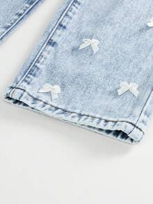 Young Girls Light Wash Denim Straight Leg Jeans With Bow Details Long Plain Zipper Casual Style Jeans With Bows Cute Baggy Jeans