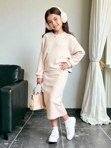 SHEIN 2pcs/Set Young Girl Batwing Sleeve Knit Ribbed Cropped Top And Mid-Length Skirt, Casual Daily Wear, Suitable For Autumn/Winter, Casual Occasions, Christmas
