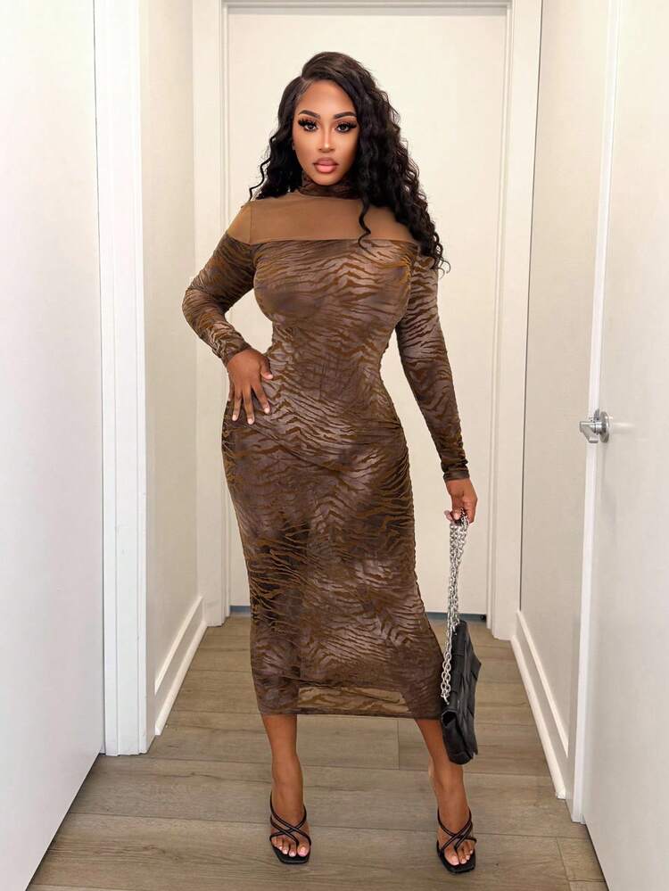 BamGleam Váy dài tay gợi cảm phối lưới và vải dệt hoa tie-dye jacquard - màu xanh lá - Xem 3