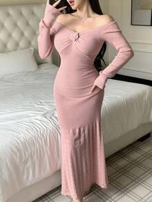 DAZY Robe fourreau à col V avec décor floral et garniture en dentelle, convient pour le Nouvel An, Noël, mariage, soirée de mode, robe de soirée, robe pull pour l'automne/hiver