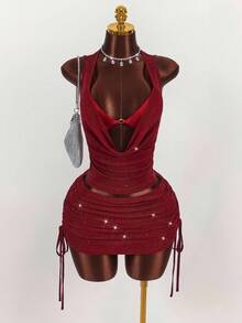 Amplova 女式闪亮亮片垂坠领短款细肩带背心和抽绳腰部紧身迷你裙性感套装 - 酒紅色 - 查看 4