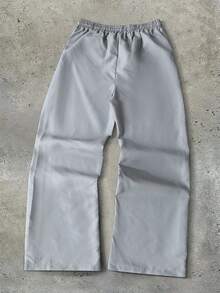 ROMWE MEN Goth Pantaloni della tuta da uomo in stile urban, pantaloni della tuta scuri in stile gotico con stampa di teschi e fiamme, vita con coulisse per comfort regolabile, facili da indossare per uno stile urban