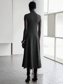 SHEIN Luminelle Elegancka, bezrękawnikowa sukienka sweterkowa z kryształkami dla kobiet - Czarne - Zobacz 2