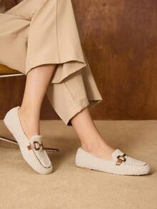 MOTF METAL DECOR FUZZY FLATS FOR CHRISTMAS - Apricot - View 7