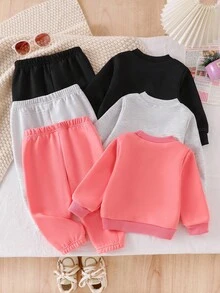 3pcs Baby/Toddler Colorful Long Sleeve Printed Sweatshirt Set, Knitted Round Neck Top And Pants, Fashionable Heart Print Long Sleeve Hoodie And Trousers For Autumn