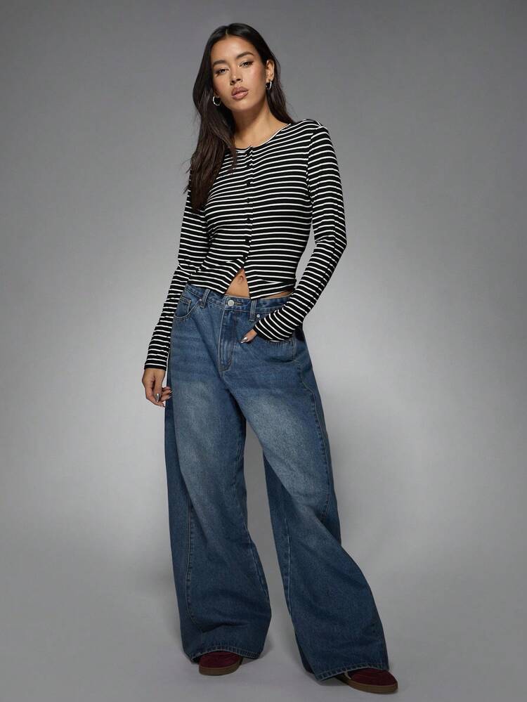 MISSGUIDED 長袖ボタン付きストライプクロップトップ、クラシックリブニット、フィッティングファッショントップ、秋冬カジュアル、ベーシックレイヤー必需品、モダンコンテンポラリーデザイン