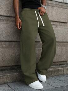 Manfinity Roghcode Quần nỉ nam dáng rộng thoải mái, phù hợp mặc hàng ngày, đi chơi cuối tuần, tụ tập bạn bè, du lịch và các hoạt động xã hội thư giãn khác. Chiếc quần này là một món đồ đa năng không thể thiếu trong tủ đồ của nam giới và là món quà tuyệt vời cho bạn trai hoặc chồng. - xanh quân đội - Xem 5