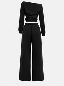 Girlism 青少年女孩春夏街头、基本款、休闲款、百搭款、运动时尚斜肩字母印花短款腰部褶皱运动衫上衣、裤子、返校服装 - 黑色 - 查看 3