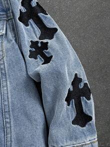 SHEIN 男童复古街头风十字刺绣拼接蓝色牛仔针织连帽夹克，秋冬款，适合日常穿着、街头风、万圣节、圣诞节等场合，保暖百搭。 - 淺色水洗藍 - 查看 4