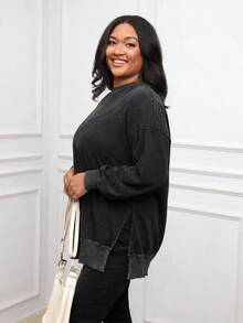 SHEIN PETITE CURVE Plus Size Solid Color Round Neck Casual Versatile Long Sleeve Sweatshirt Winter Clothes Women Rave Outfits Winter Clothes For Women Tops Hoodies Plus Size Sweatshirts Oversized Tops Full Length Tops Basic Tops