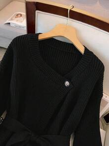 GlowEve CURVE Plus Size Solid Color Minimalist Casual Long Sleeve Cardigan - Black - View 4