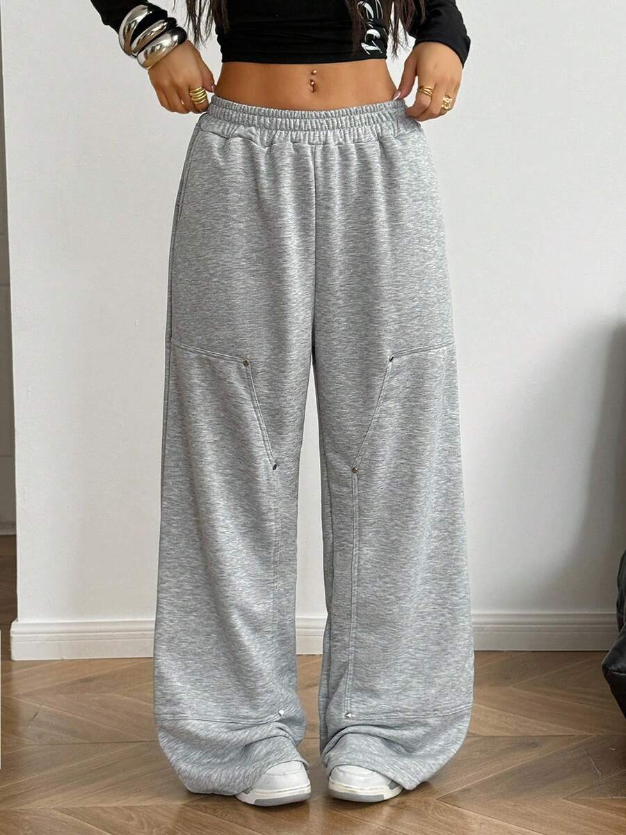 SHEIN Unity Women's Oversized Casual Streetwear Y2K Baddie Back To School College Style Sweatpants, Grey Floral, Autumn/Winter - Light Grey - View 1