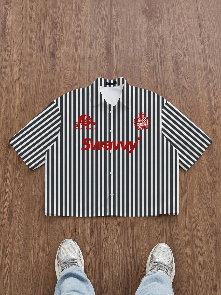 Manfinity VCAY 男士斯瓦米经典黑白条纹衬衫，简约时尚，左胸红色徽章设计，右胸独特红色定位标记，适合各种场合