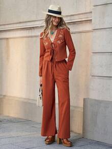 Solivie 2件套女士度假休闲花卉刺绣衬衫和裤子套装 - 鏽棕色 - 查看 5