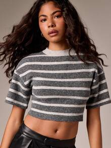 AiiRZ Grey Stripe Knit Crop Top Short Sleeve Mock Neck Ribbed Winter Casual Day Wear Basic Essential Sweater Modern Minimalist Fashion Forward Knitwear - Grey - View 4