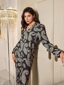 LuxeNights بيجامة بأكمام طويلة وياقة مطبوعة بنقشة البيزلي، ملابس الخريف - متعدد الألوان - مشاهدة 2