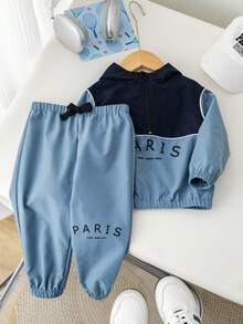 SHEIN Bộ Hai Món Bé Trai Bé Gái In Chữ Màu Khối Có Mũ Và Quần Thể Thao - Màu xanh lam - Xem 3