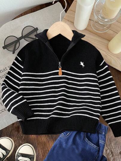 1件男童休闲舒适时尚百搭高领毛衣，柔软加厚，适合日常穿着、上学、外出、运动、秋冬季、冬季、圣诞节等场合，黑色上衣，秋冬休闲款