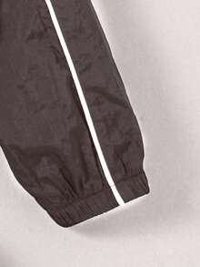 Girls' Hooded Jacket With Reflective Stripes And Glow-In-The-Dark Design, Comfortable Outerwear - Grey - View 3