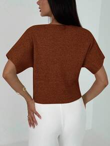 Aloruh 新款简约时尚通勤深V领短袖修身双扣开衫，休闲百搭女式秋冬装 - 鏽棕色 - 查看 2