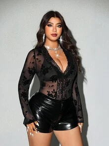 Viva Relle Plus Size Women's Spring/Autumn Lace Patchwork Semi-Sheer Fabric Sexy Decorative Button Deep V-Neck Long Sleeve Top