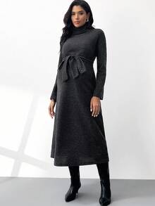MaterniWear 孕妇纯色高领长裙，秋冬 - 灰色 - 查看 3