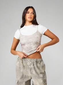 MISSGUIDED Áo thun nữ hai dây nhiều lớp có áo crop top tay ngắn in họa tiết rằn ri - Nhiều màu - Xem 1