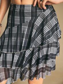 Poéselle Women's Black And White Checkered Ruffle Hem Cake Skirt,Asymmetrical Tiered Midi Skirt,Old Money Style,Autumn,Grunge,Concert,Fall/Winter Casual Wear - Black - View 6
