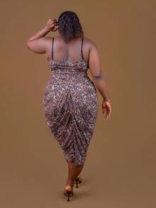 CurvyTilda Tildaharris 女士秋季连衣裙，冬季加大码性感撞色蕾丝豹纹开衩吊带裙，夏季，适合沙漏型身材 - 棕色 - 查看 2