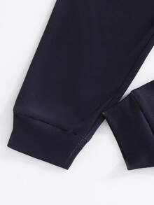 SHEIN 2 件套青少年男孩舒适贴身卡通游戏控制器图案圆领长袖 T 恤和紧身裤休闲舒适睡衣套装 - 藍色 - 查看 6