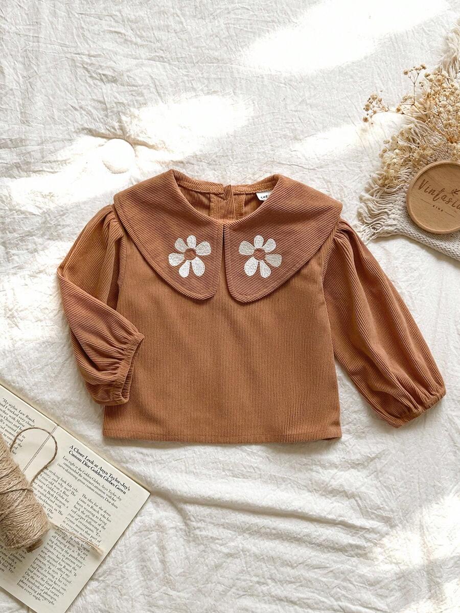 SHEIN Vintaside Kids 1 件幼儿女童舒适休闲韩版翻领 3D 刺绣天鹅绒长袖百搭上衣,适合春秋冬日常穿着 - 咖啡棕 - 查看 1