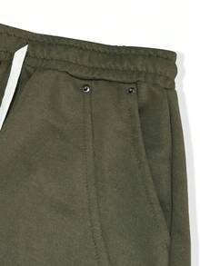 Manfinity Roghcode Quần nỉ nam dáng rộng thoải mái, phù hợp mặc hàng ngày, đi chơi cuối tuần, tụ tập bạn bè, du lịch và các hoạt động xã hội thư giãn khác. Chiếc quần này là một món đồ đa năng không thể thiếu trong tủ đồ của nam giới và là món quà tuyệt vời cho bạn trai hoặc chồng. - xanh quân đội - Xem 6