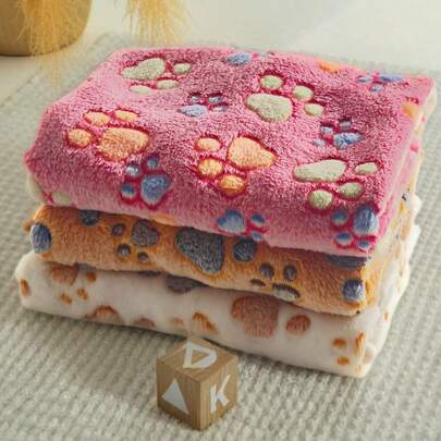 1pc Paw Print Pet Blanket, Suitable For Small/Medium Cats & Dogs, Thin Coral Fleece Pet Sleeping Mat, All Season Use