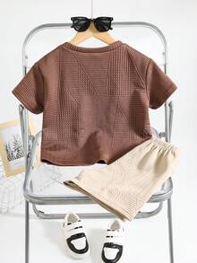 Young Boy Sports Casual Short Sleeve T-Shirt And Shorts Set, Suitable For Commuting, School, Daily Casual, Travel, Sports, Festival Gatherings, Spring, Summer, Autumn, Winter Young Boys Suit Set Young Boys Matching Sets Young Boys 2 Piece