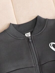 少女秋冬季保暖休闲时尚校园街头风运动卫衣外套，饰有涂鸦和爱心印花，拉链针织拼接短款连帽衫，搭配同款宽松直筒运动裤，两件套，深灰色返校套装 - 深灰色 - 查看 4