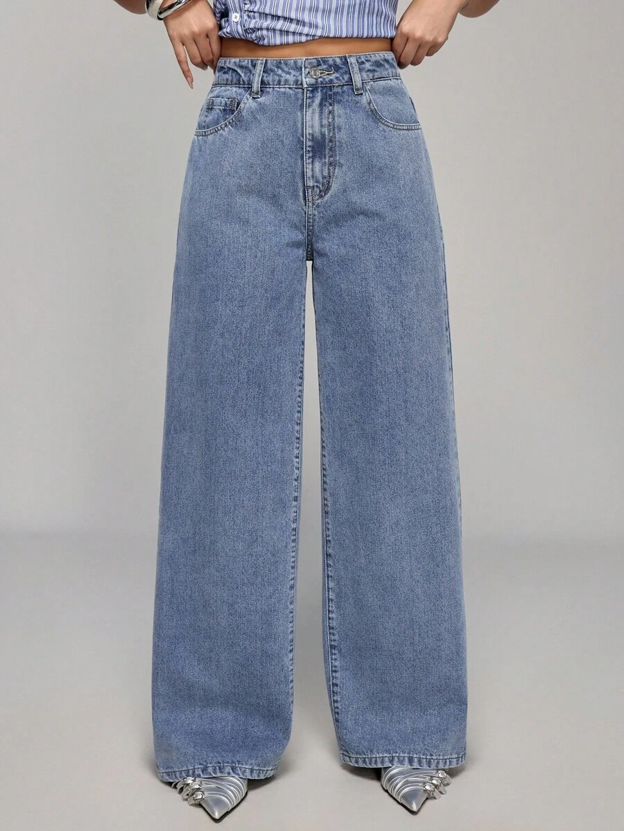SHEIN PETITE Women's Casual Everyday Commute Versatile Loose Wide-Leg Jeans - Light Wash - View 1