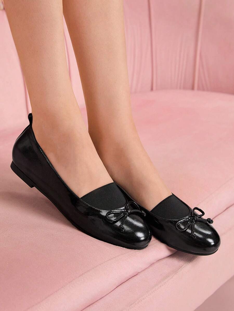 CUCCOO DOLLMOD Women's Round Toe Flat Fashionable Office Comfortable Dress Shoes - Black - View 1