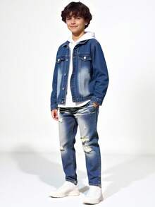 SHEIN Explorewe Tween Boys Denim Two Pieces Outfits, Mid-Blue Denim Color, Collegiate Style, Streetwear, Outdoor, Also Versatile Fashion Pieces, Distressed & Crinkle Design, Comfortable Cotton, Suitable For Daily Wear, School, Commute, Gathering, Travel, Back To School Season, New Autumn Collection