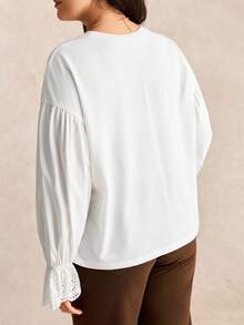 Nubod Plus Size Women Embroidered Cuff Trim Long Sleeve Minimalist Sweatshirt, Casual Everyday Wear, Autumn/Winter - White - View 2