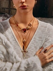 Glisma 18K 镀金复古优雅锆石心形和十字架吊坠项链、派对、夜总会、购物、复古、高级、锆石、水钻、十字架、西方珠宝、老钱、服装、哥特式/哥特、魅力项链、宝石、秋季/秋季/冬季、适合妈妈/女士/女孩/母亲、万圣节高级款 - 紅色 - 查看 3