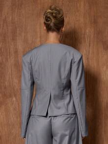 MUSERA Low V-Neck Structured Padded Shoulder Cinched Waist Blazer Only Cute Date Night Going Out Autumn Fall Night Out Work Clean Cut Spring - Grey - View 5