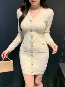 DAZY 女式优雅 V 领长袖单排扣修身针织连衣裙，秋季毛衣裙 - 米色 - 查看 9