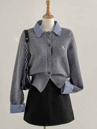 Sweetra 秋冬新款小马刺绣格子拼布二合一时尚宽松学院风长袖开衫