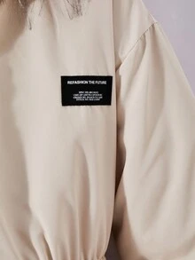 SHEIN 少女休闲百搭简约连帽加厚棉服外套，带刺绣标志，松紧腰身，2 个前口袋，适合秋冬季外出、散步、购物、通勤，可搭配长袖毛衣、裤子、运动裤