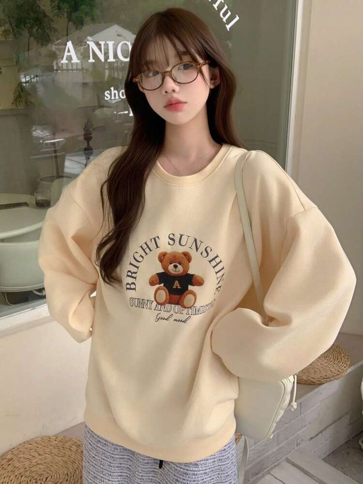 Women's Cartoon Bear Print Thermal Lined Crew Neck Sweatshirt, Autumn/Winter
