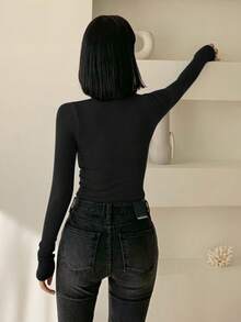 DAZY 女式高领紧身保暖内衬T恤，带刺绣图案长袖上衣 - 黑色 - 查看 3