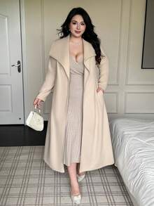 Flirla 大码不对称领厚款花卉图案系带长袖外套 米色 - 杏色 - 查看 5