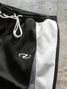 AXEPEAK Men Contrast Color Patchwork Pullover And Sweatpants Set, Cozy Outfits, Fall Clothes - Black - View 3