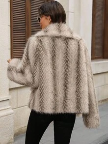 SHEIN LUNE 女式超大翻领长袖口袋宽松仿皮草夹克 - 淺灰色 - 查看 2